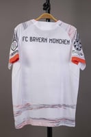 قميص بايرن ميونخ الاحتياطي 2025/2026