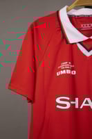 قميص مانشيستر يونايتد كلاسيكي