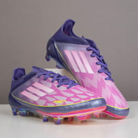 جزمة كرة قدم adidas