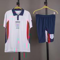 طقم منتخب انجنترا كلاسيكي