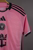 طقم انتر ميامي الاساسي 2024/2025