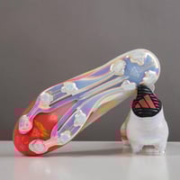 جزمة كرة قدم Adidas