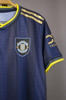 طقم مانشستر يونايتد الاحتياطي 2025/2026