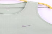 قميص نص كم Nike