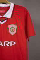 قميص مانشيستر يونايتد كلاسيكي