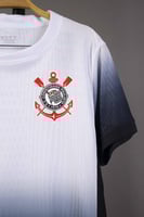 طقم كورينثيانز البرازيلي الاساسي