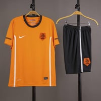 طقم منتخب هولندا الاساسي 2010