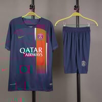 طقم باريس الاساسي 2024/2025