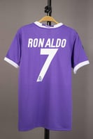 طقم ريال مدريد كلاسيكي 2016/2017