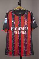 طقم ميلان الاساسي 2025/2026