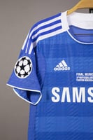 طقم تشيلسي الاساسي 2012