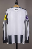 طقم نيوكاسل الاساسي كم طويل 2025/2026