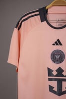 طقم انتر ميامي الاساسي 2024/2025