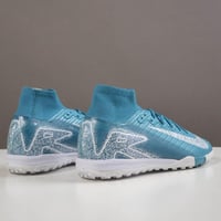 جزمة كرة قدم Nike