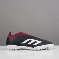 جزمة كرة قدم