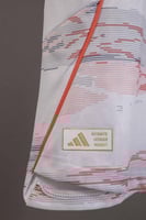 قميص بايرن ميونخ الاحتياطي 2025/2026