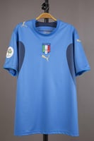 طقم منتخب ايطاليا الاساسي 2006