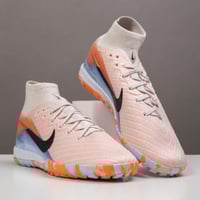 جزمة كرة قدم Nike