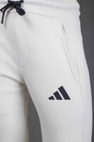 ترنك اديداس