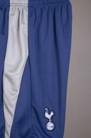 طقم توتنهام الاساسي 2025/2026