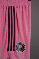 طقم انتر ميامي الاساسي 2024/2025