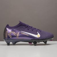 جزمة كرة قدم Nike