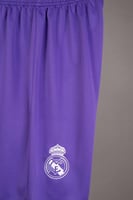 طقم ريال مدريد كلاسيكي 2016/2017