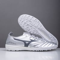 جزمة كرة قدم