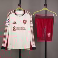 طقم ليفربول الاحتياطي كم طويل 2024/2025