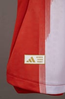 طقم بايرن ميونخ الاساسي 2025/2026