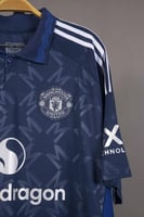 طقم مانشستر يونايتد الاحتياطي 2025/2024 | جامبو