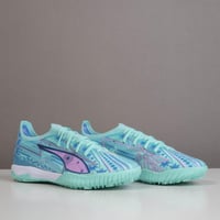 جزمة كرة قدم Puma