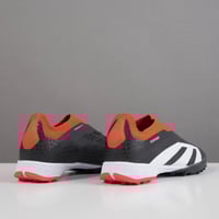 جزمة كرة قدم