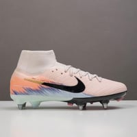 جزمة كرة قدم Nike