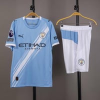 طقم مانشيستر سيتي الاساسي 2025/2026