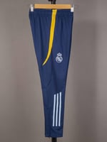 طقم تمارين ريال مدريد 2025