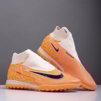 جزمة كرة قدم