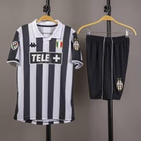 طقم اليوفي كلاسيكي