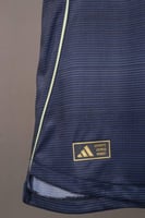 قميص ريال مدريد الاحتياطي 2026/2025