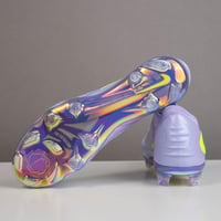 جزمة كرة قدم Nike