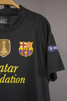 طقم برشلونة الاحتياطي 2011