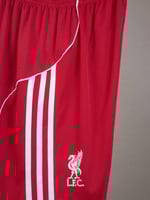 طقم ليفربول الاساسي اطفال 2025/2026