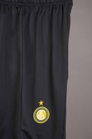 طقم انتر ميلان كلاسيك