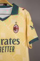 طقم ميلان الاحتياطي 2026/2025