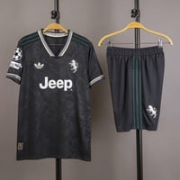 طقم اليوفي الاحتياطي 2025/2026