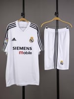 طقم ريال مدريد الاساسي 2005 | جامبو