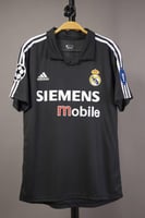 طقم ريال مدريد 2002/2003 | رونالدو 11