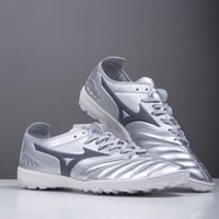 جزمة كرة قدم