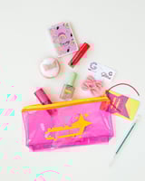 حقيبة فوشي و الطباعة اصفر