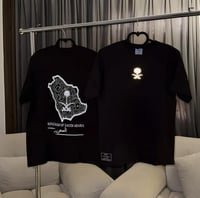 تيشيرت اليوم الوطني مضيئ أسود